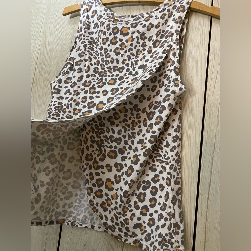 Anthro top - Picture 6 of 10